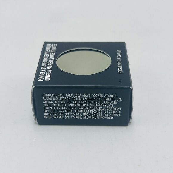 Mac So Haute Right Now Powder Kiss Soft Matte Eye Shadow .05 oz New - Picture 2 of 2